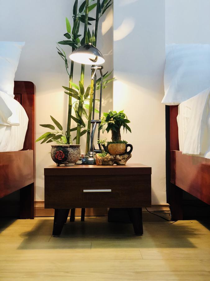 Hola Homestay Hanoi Exterior foto